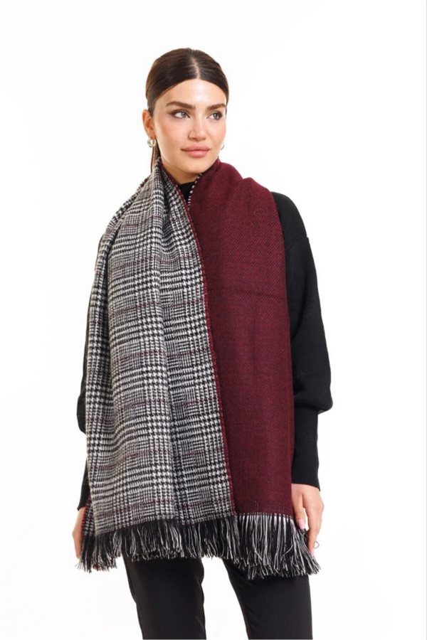 Double sided soft wool shawl Bordo