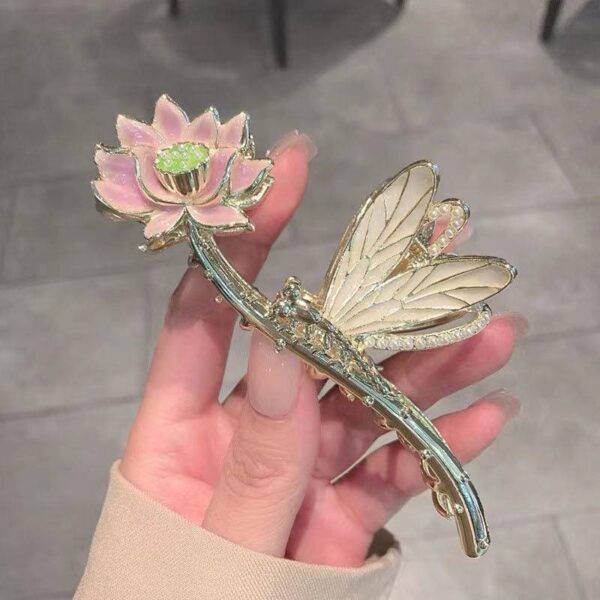 Elegant Lotus Hair Claw