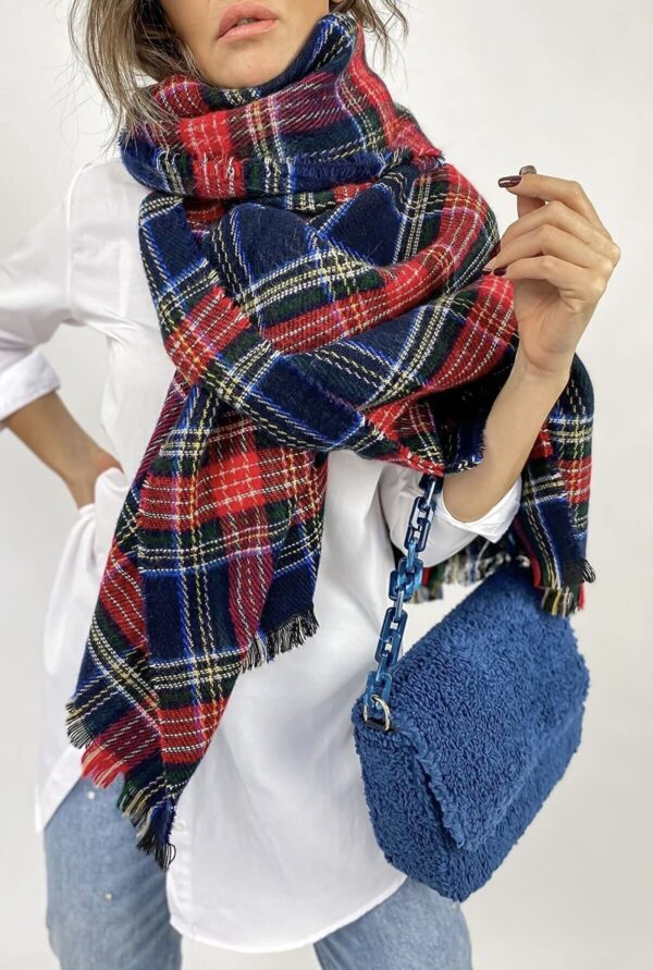 Double sided soft wool shawl