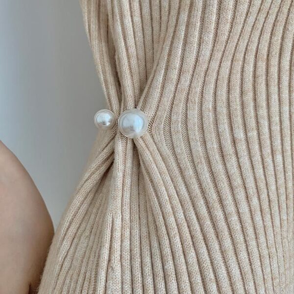 Pearl Brooch