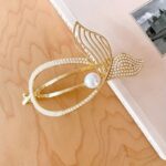 Elegant Pearl mermaid hair clip