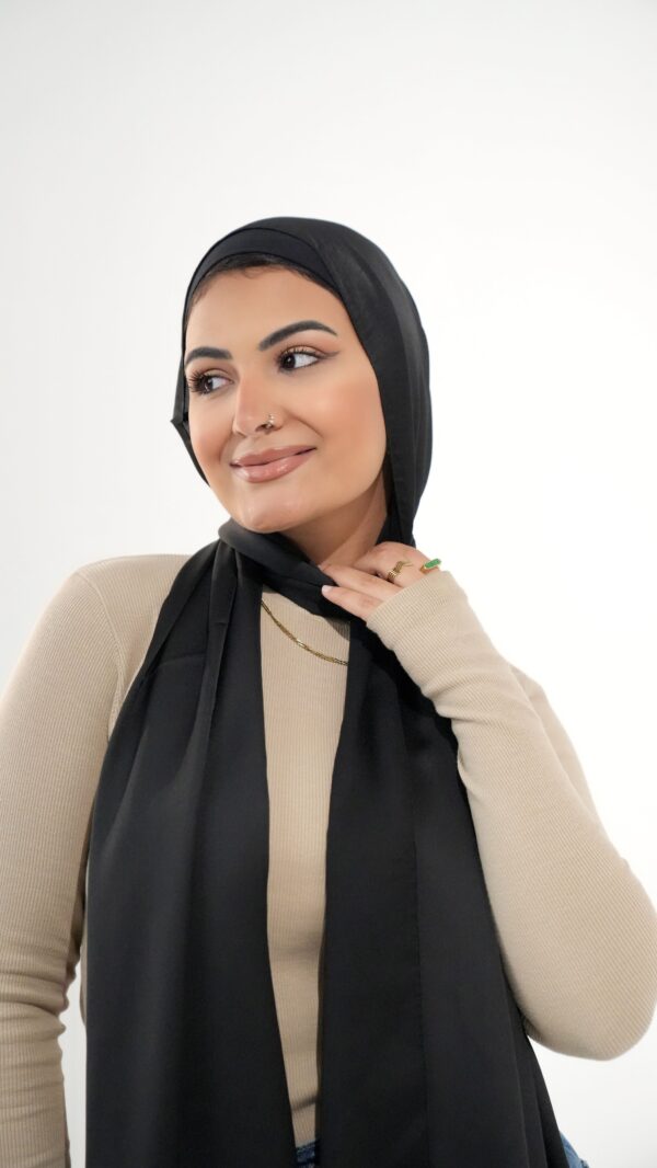 Jorjet Silk scarf-Black