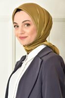 Shiny square silk scarf Gold