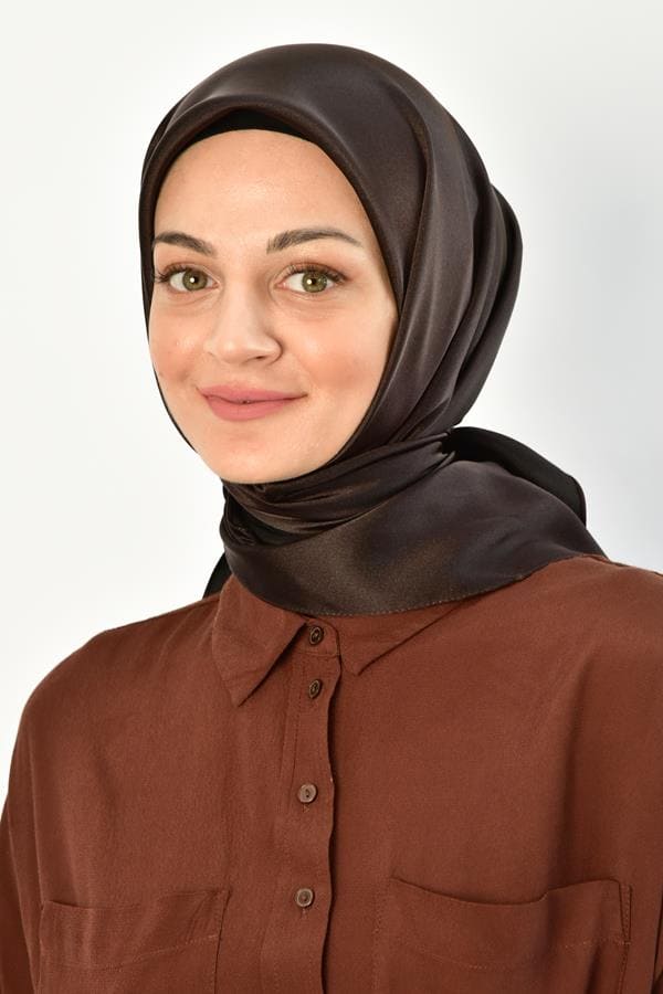 Shiny square silk scarf-Brown