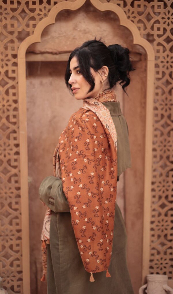 Luxurious Soft Turkish Cashmere Arabesque Shawl