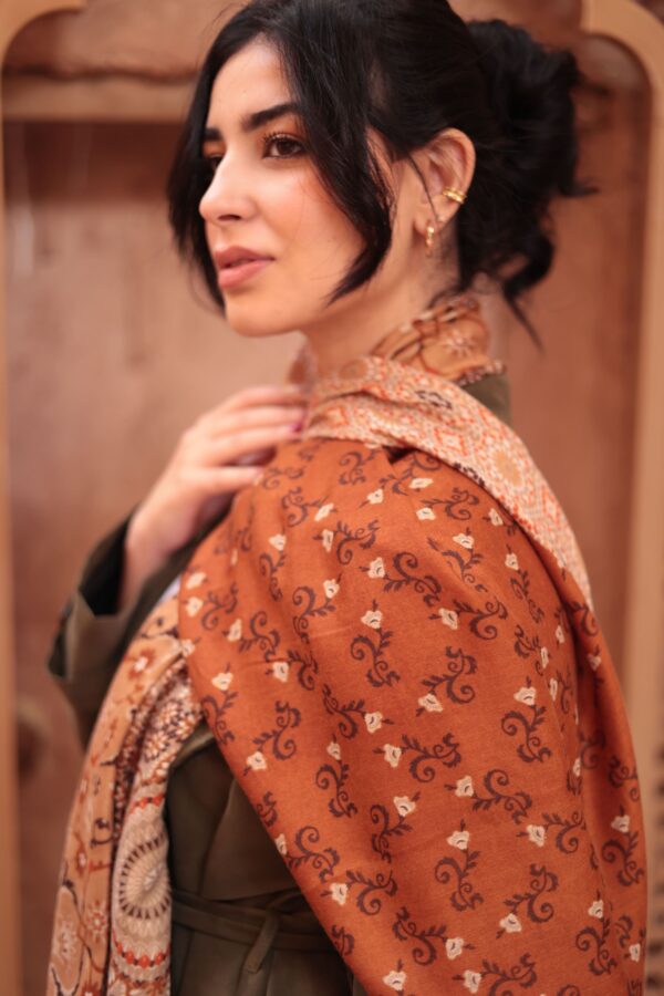 Luxurious Soft Turkish Cashmere Arabesque Shawl