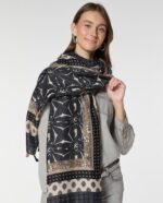 Luxurious Soft Turkish Cashmere Arabesque Shawl