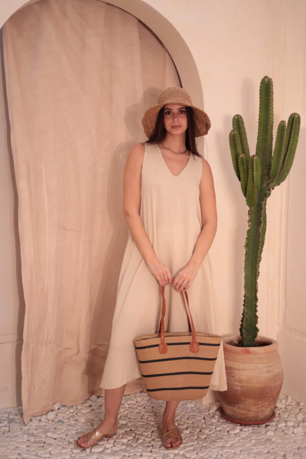 1043 Camel Striped Straw Bag