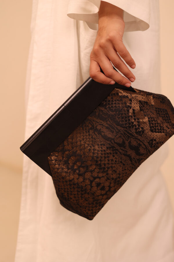 JOPHIEL Turkish Wooden Bursted Fabric Bag With Chain, Clutch, Shoulder Bag