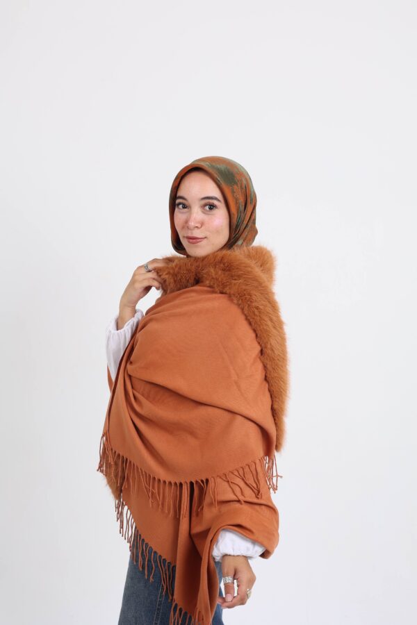 Premium Fur Tassel Poncho-Havan
