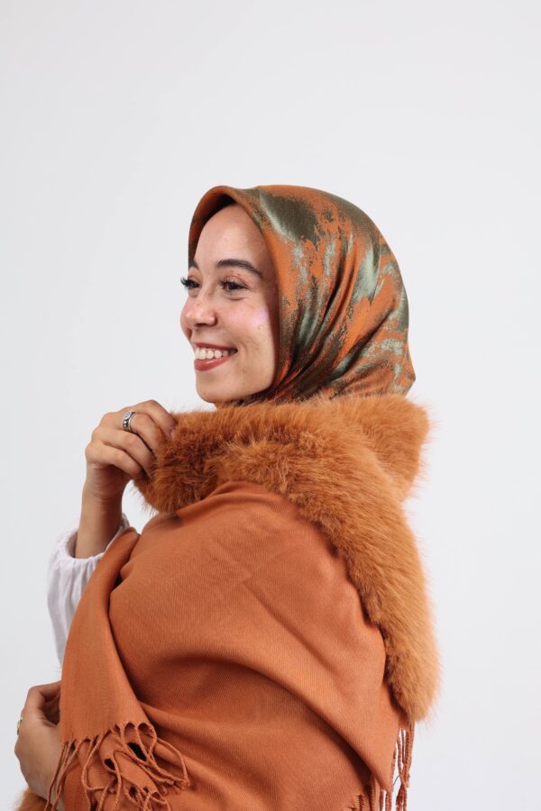 Premium Fur Tassel Poncho-Havan