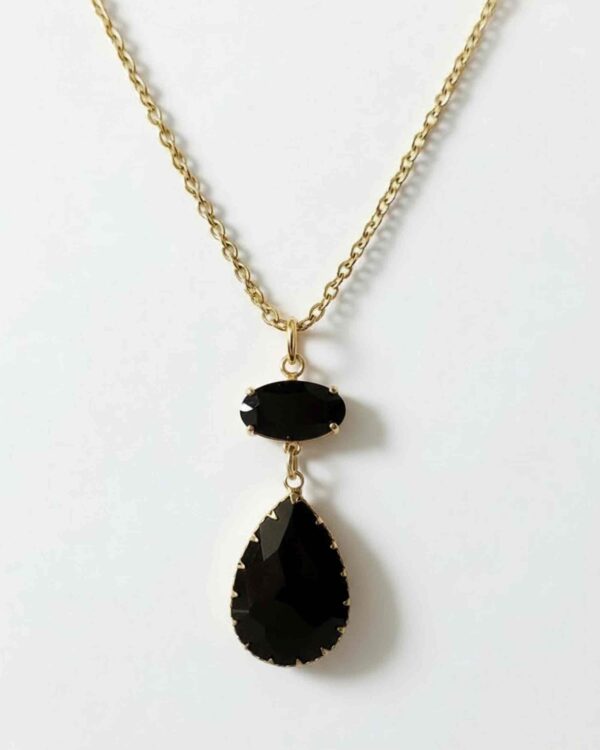 Elegant gold Necklace