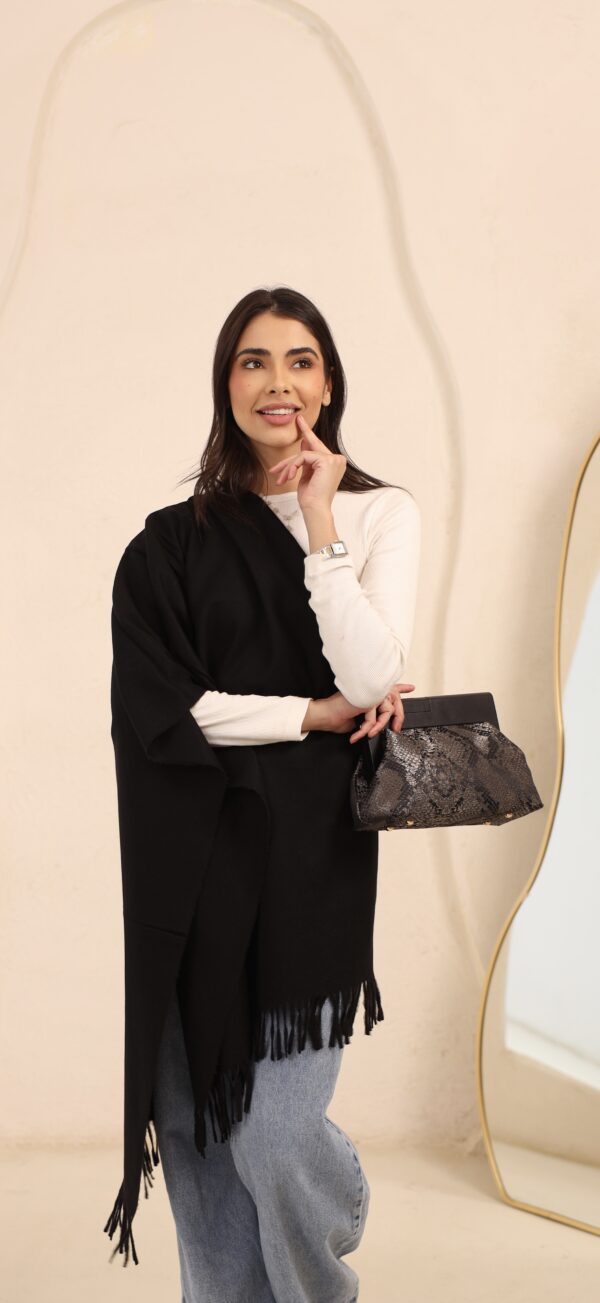 Luxurious Soft Wool Shawl-Black