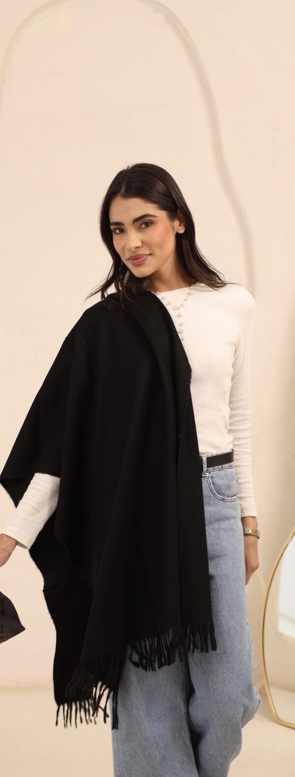 Luxurious Soft Wool Shawl-Black