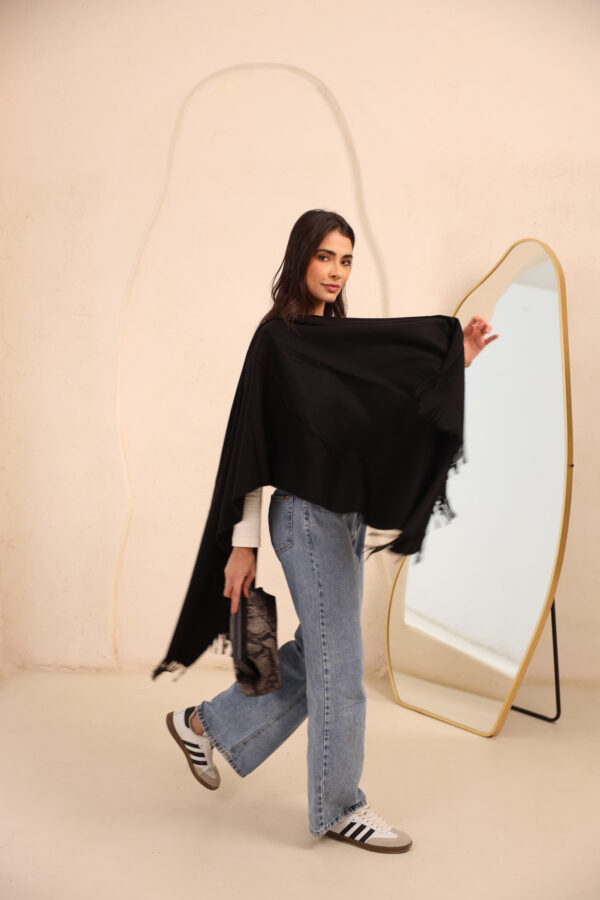 Luxurious Soft Wool Shawl-Black