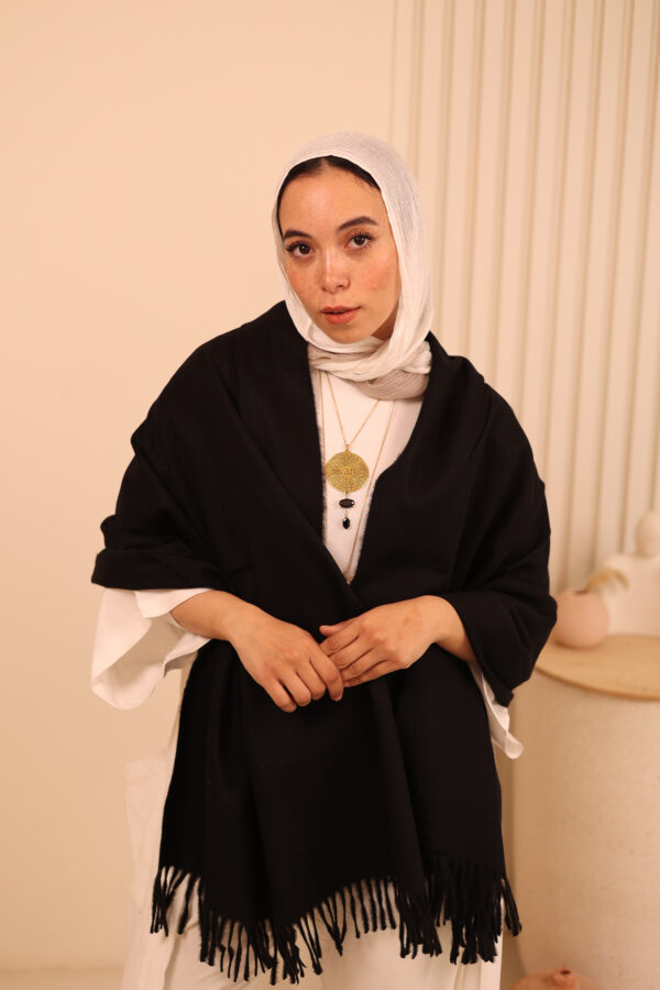 Luxurious Soft Wool Shawl-Black